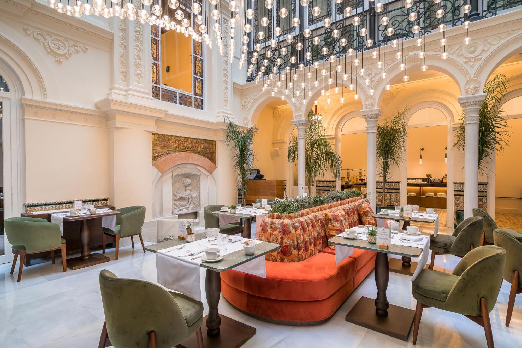 Palacio Gran Via, A Royal Hideaway Hotel Granada Exterior photo