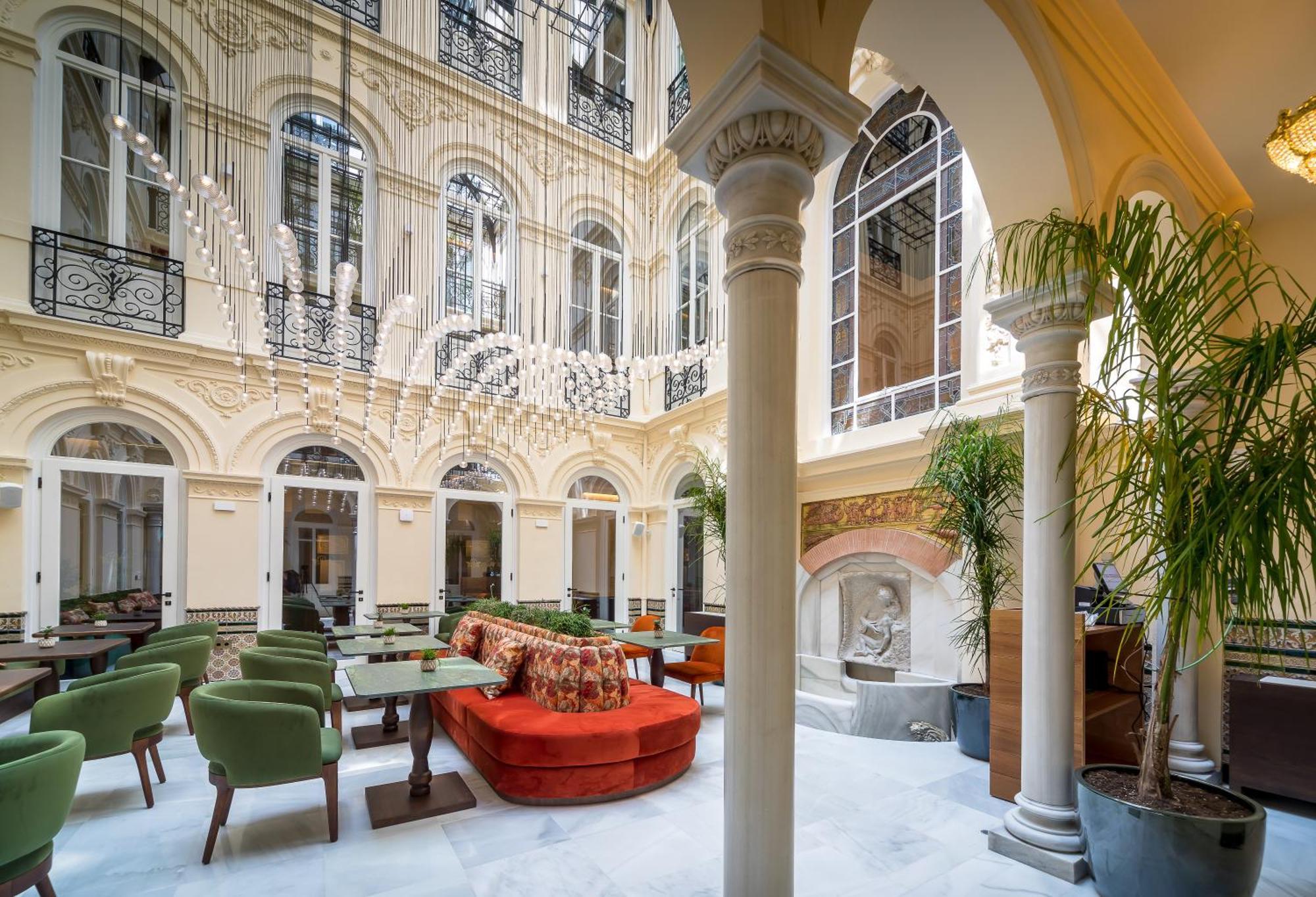 Palacio Gran Via, A Royal Hideaway Hotel Granada Exterior photo
